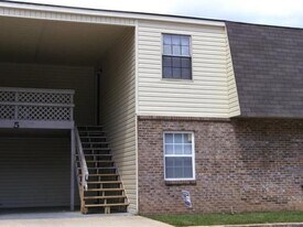 815 E Lee St, Unit 7A