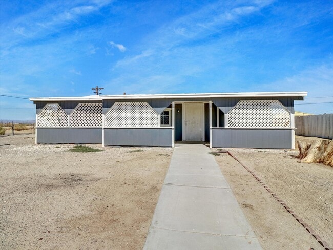 property at 2206 Ocean Side Ave