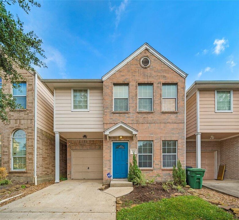 318 Plaza Del Sol Park in Houston, TX - Foto de edificio