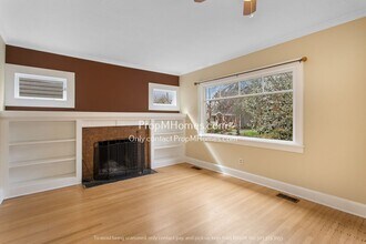 3936 NE 19th Ave in Portland, OR - Building Photo - Building Photo