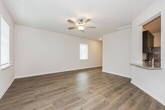 1442 Reiner Dr in Crandall, TX - Building Photo - Building Photo