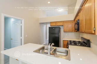 3335 Steppe St in North Las Vegas, NV - Foto de edificio - Building Photo