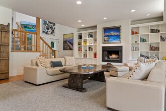 175 Ruggles Ave in Newport, RI - Building Photo - Building Photo