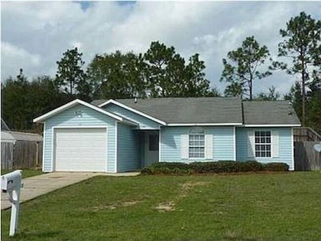 property at 137 Oak Terrace Dr
