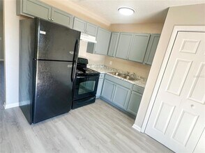 457 Beech Ave in Lakeland, FL - Foto de edificio - Building Photo