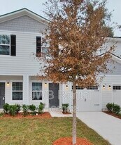6639 Talking Tree Ct in Jacksonville, FL - Building Photo