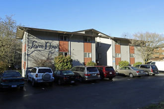 Lam Bow Apartments in Seattle, WA - Building Photo - Building Photo