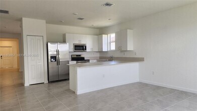 2965 SE 23rd Ave in Homestead, FL - Building Photo - Building Photo