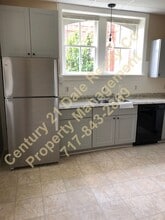 78 S Main St in Spring Grove, PA - Building Photo - Building Photo