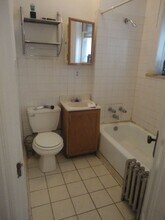 5011 N Damen Ave, Unit 1W in Chicago, IL - Foto de edificio - Building Photo