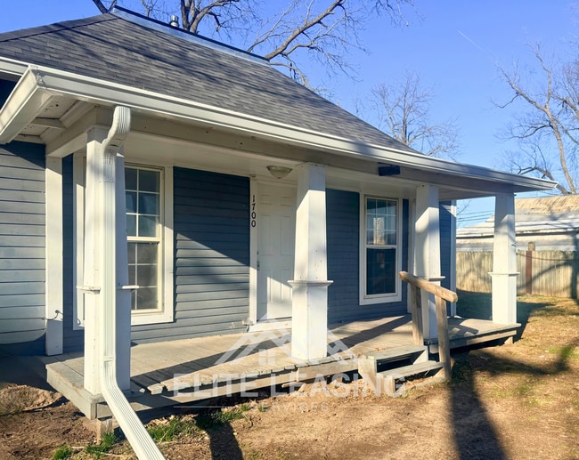 property at 1700 NW Polk St