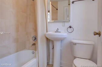 1229 Euclid Ave in Miami Beach, FL - Building Photo - Building Photo