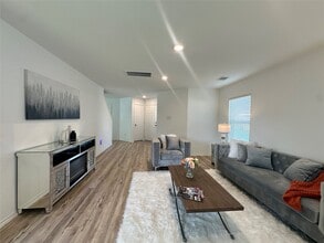 11079 N Lake Mist Ln in Willis, TX - Building Photo - Building Photo