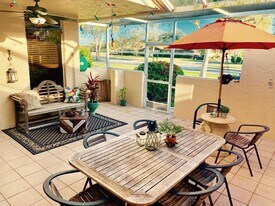 9775 Boca Gardens Cir N in Boca Raton, FL - Building Photo