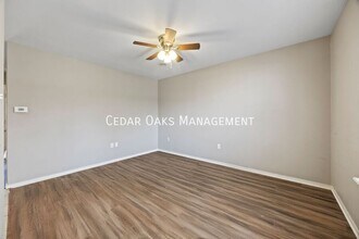 2372 N Raven Ln in Fayetteville, AR - Building Photo - Building Photo