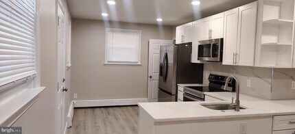 577 Byberry Rd in Huntingdon Valley, PA - Building Photo - Building Photo