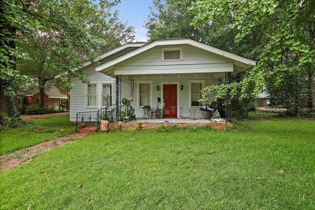 property at 1203 Greymont St