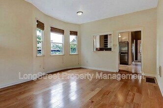 2624 NE Sumner St in Portland, OR - Building Photo - Building Photo