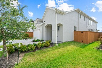 721 Ocean Palms Dr in Katy, TX - Building Photo - Building Photo