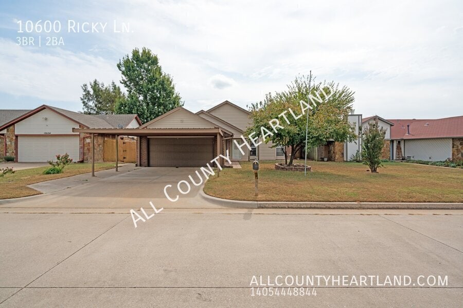 10600 Ricky Ln in Midwest City, OK - Building Photo