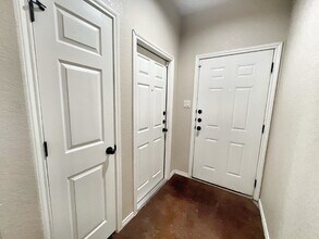 2611 Pahmeyer Rd in New Braunfels, TX - Building Photo - Building Photo