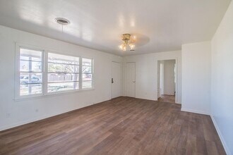 4621 35th St in Lubbock, TX - Building Photo - Building Photo