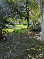 2574 SW 82nd Ave in Miramar, FL - Building Photo