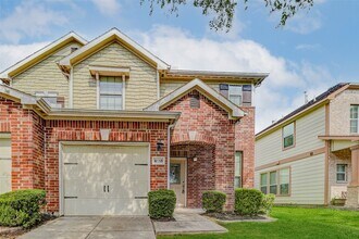 8115 Barnes Ridge Ln in Houston, TX - Building Photo - Building Photo