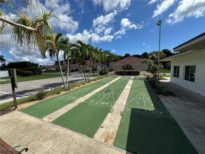 5455 Peppertree Dr in Ft. Myers, FL - Building Photo - Building Photo