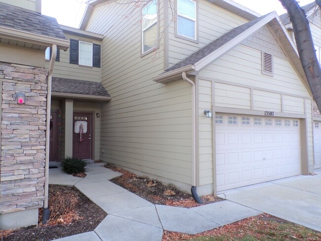 13507 Mimosa Cir in Riverton, UT - Building Photo - Building Photo