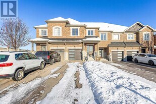68 Zachary Pl in Vaughan, ON - Building Photo