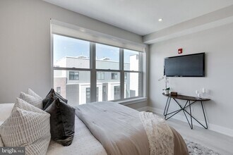 1533 Ridge Ave, Unit 401 in Philadelphia, PA - Building Photo - Building Photo