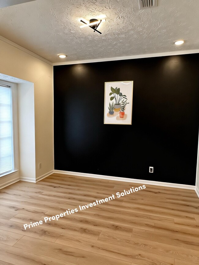 4012 Amberly Rd in Montgomery, AL - Foto de edificio - Building Photo