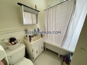 211 Park Dr in Boston, MA - Building Photo - Building Photo
