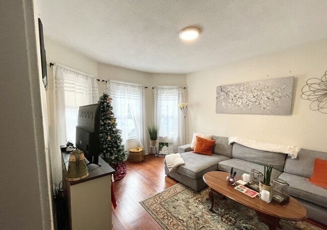 19 Eastman St, Unit 1 in Boston, MA - Building Photo - Building Photo