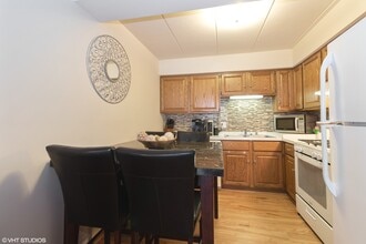 4535 Rumsey Ave in Oak Lawn, IL - Building Photo - Building Photo