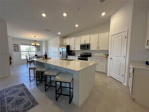 14241 Heritage Landing Blvd, Unit 305 in Punta Gorda, FL - Building Photo - Building Photo