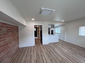 814 13th St NW in Albuquerque, NM - Building Photo - Building Photo