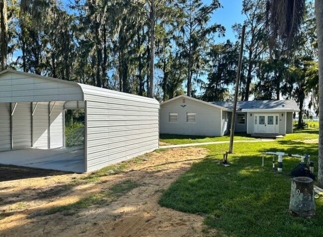 property at 19 Windy Point Rd