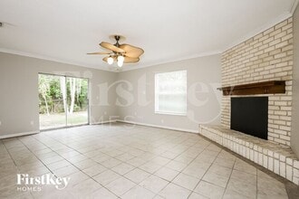 8275 Jacaranda Ave in Seminole, FL - Building Photo - Building Photo