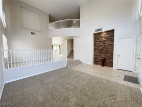 913 Dancing Rain Ct in Las Vegas, NV - Building Photo - Building Photo