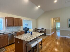 32 Faiths Way in East Falmouth, MA - Building Photo - Building Photo