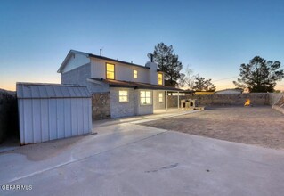 1588 Pete Faulkner Pl in El Paso, TX - Building Photo - Building Photo