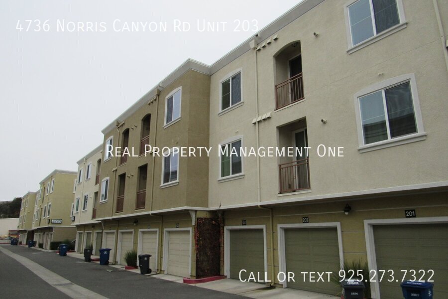 4736 Norris Canyon Rd in San Ramon, CA - Building Photo