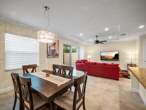 4859 Cadiz Cir in Palm Beach Gardens, FL - Building Photo - Building Photo