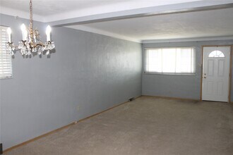 7428 Morgan Ford Rd in St. Louis, MO - Building Photo - Building Photo