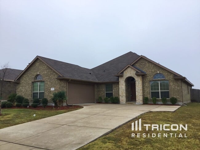 property at 718 River Run Dr