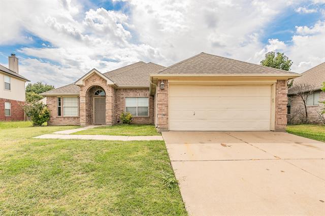 7404 Rochester Ln in Arlington, TX - Building Photo - Building Photo