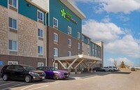 Extended Stay America Suites Minneapolis in Mendota Heights, MN - Building Photo - Building Photo