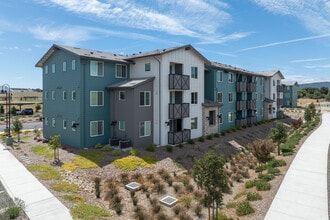 Royal Oak Village in Morgan Hill, CA - Building Photo - Building Photo